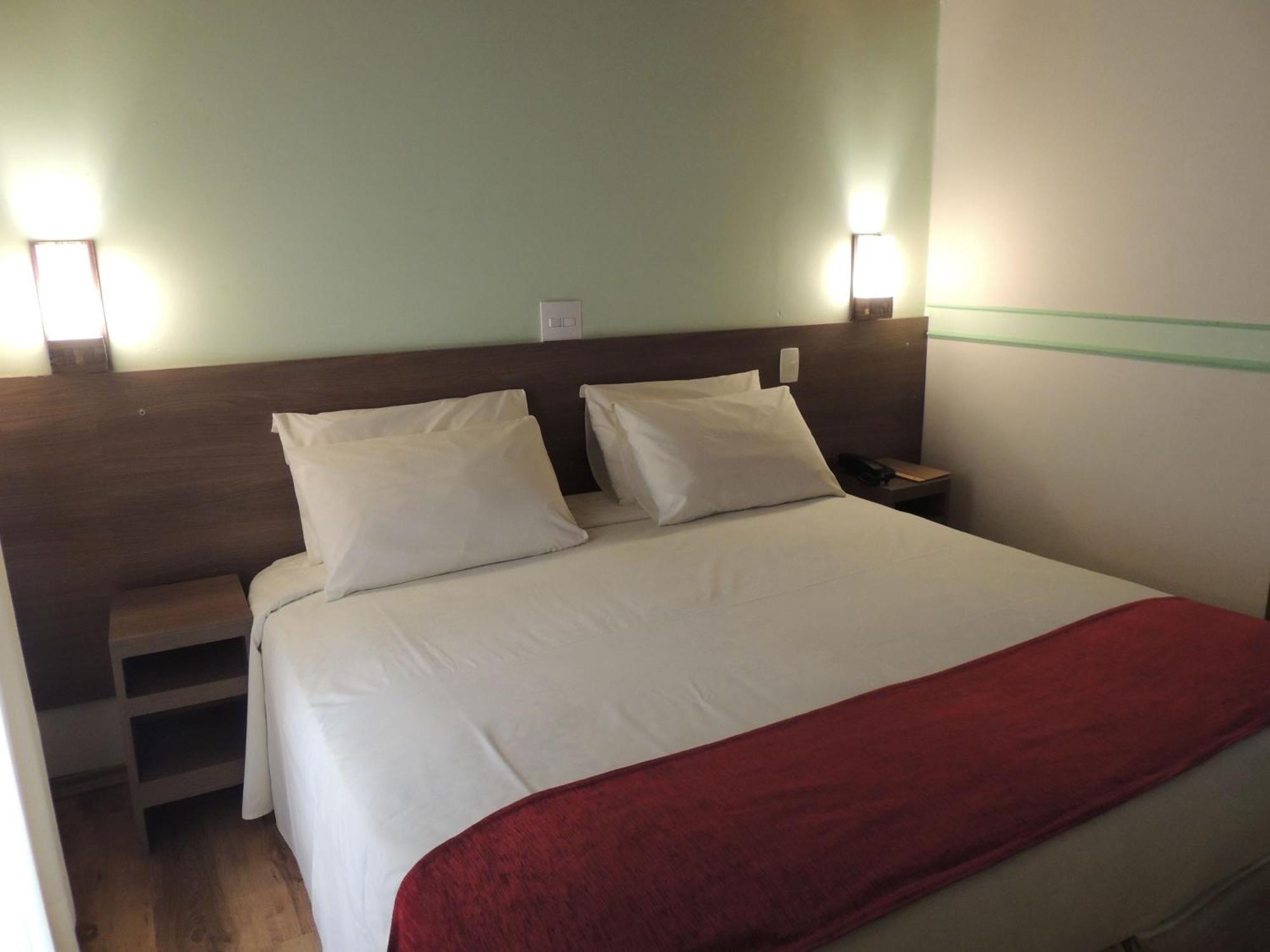 Hotel Monte Carlo Campos do Jordão Cameră foto